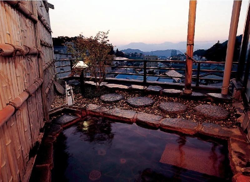 苏米诺卢酒店 山之內 外观 照片